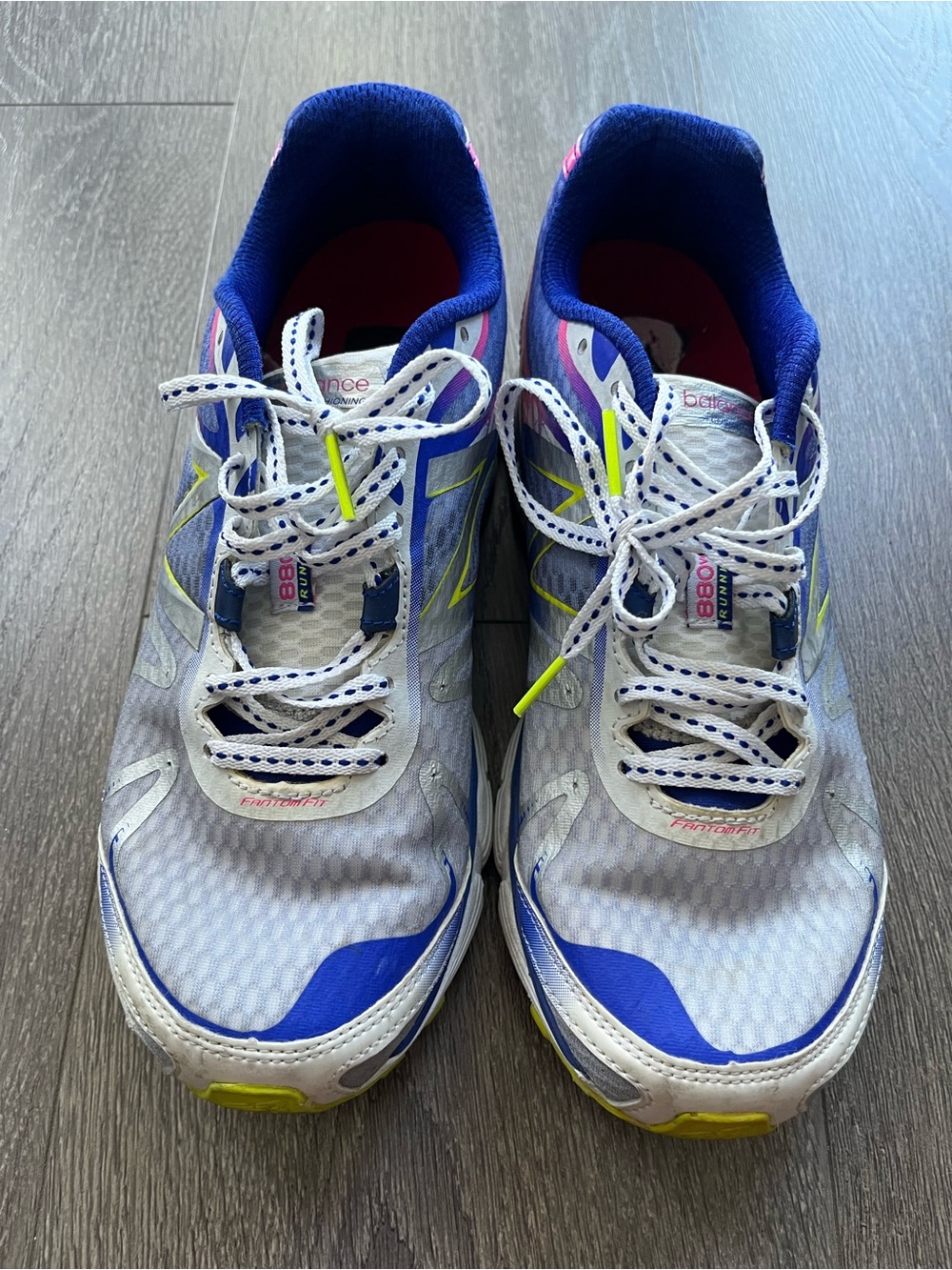 New Balance 880v4 Women’s White and Blue Athletic Running Shoes W880SB4